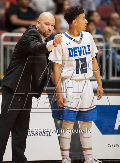 Thumbnail 3 in Sunnyside vs. Sunrise Mountain (AIA Division 2 Quarterfinal) photogallery.