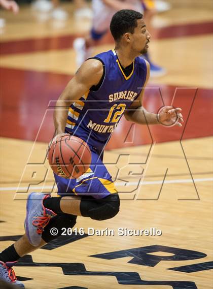 Thumbnail 2 in Sunnyside vs. Sunrise Mountain (AIA Division 2 Quarterfinal) photogallery.