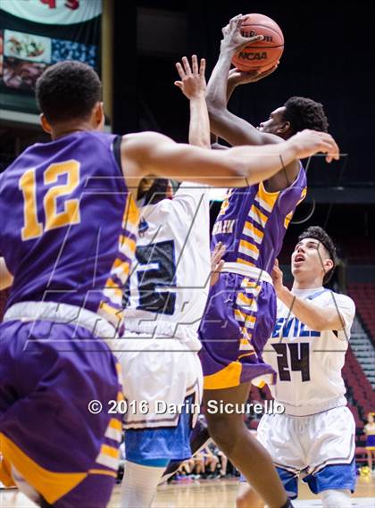 Thumbnail 1 in Sunnyside vs. Sunrise Mountain (AIA Division 2 Quarterfinal) photogallery.