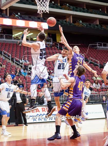 Thumbnail 1 in Sunnyside vs. Sunrise Mountain (AIA Division 2 Quarterfinal) photogallery.