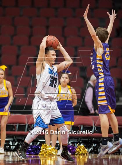 Thumbnail 1 in Sunnyside vs. Sunrise Mountain (AIA Division 2 Quarterfinal) photogallery.