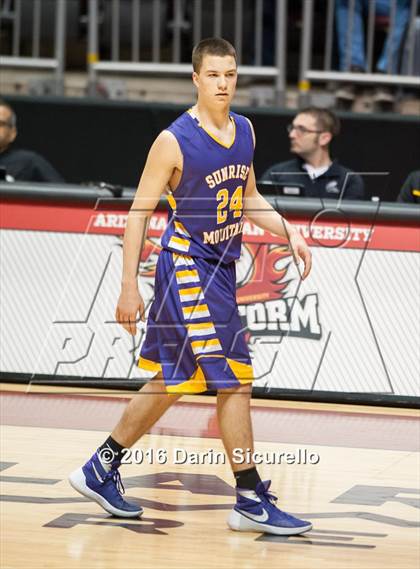 Thumbnail 3 in Sunnyside vs. Sunrise Mountain (AIA Division 2 Quarterfinal) photogallery.