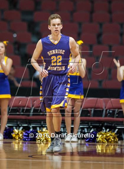 Thumbnail 3 in Sunnyside vs. Sunrise Mountain (AIA Division 2 Quarterfinal) photogallery.