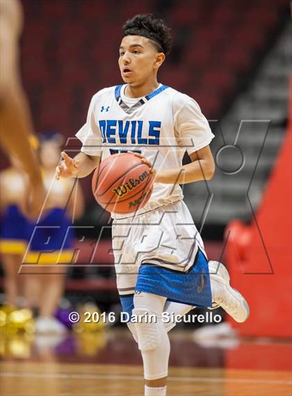 Thumbnail 1 in Sunnyside vs. Sunrise Mountain (AIA Division 2 Quarterfinal) photogallery.