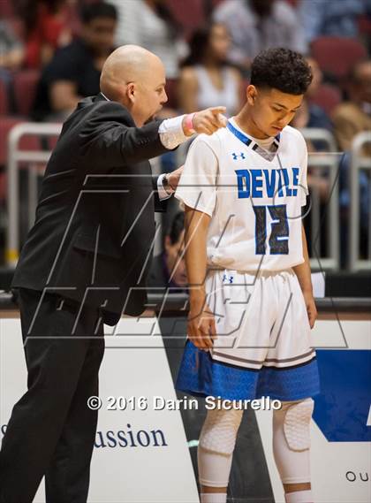 Thumbnail 2 in Sunnyside vs. Sunrise Mountain (AIA Division 2 Quarterfinal) photogallery.