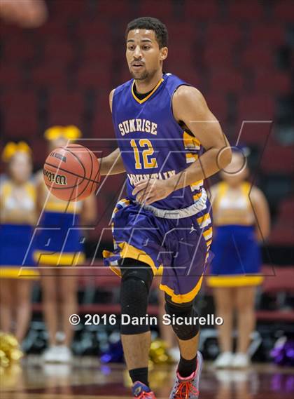 Thumbnail 2 in Sunnyside vs. Sunrise Mountain (AIA Division 2 Quarterfinal) photogallery.