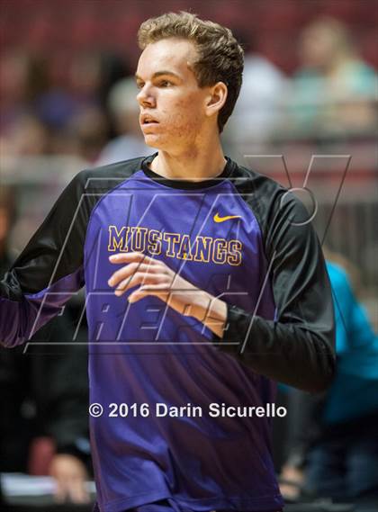 Thumbnail 2 in Sunnyside vs. Sunrise Mountain (AIA Division 2 Quarterfinal) photogallery.
