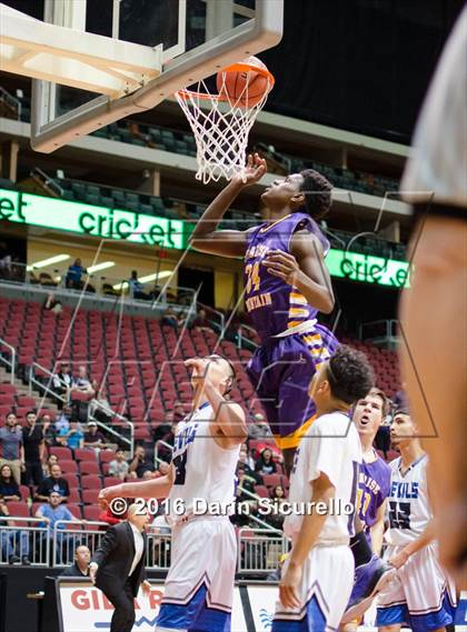 Thumbnail 2 in Sunnyside vs. Sunrise Mountain (AIA Division 2 Quarterfinal) photogallery.