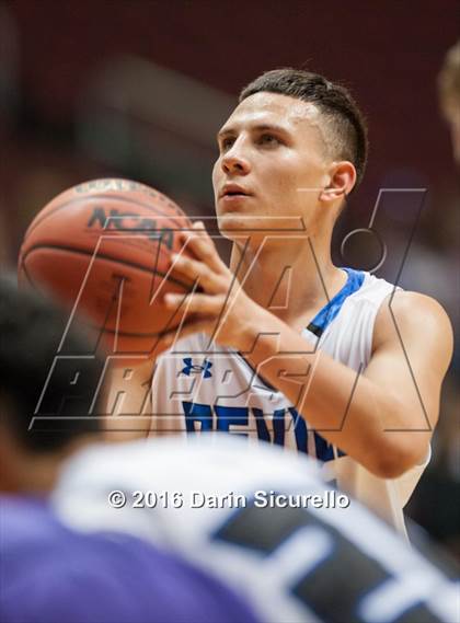 Thumbnail 2 in Sunnyside vs. Sunrise Mountain (AIA Division 2 Quarterfinal) photogallery.