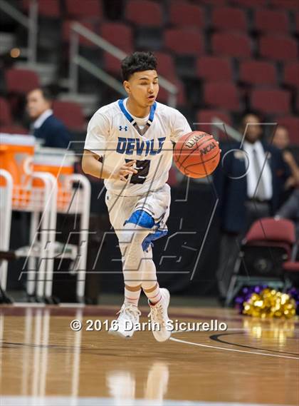 Thumbnail 1 in Sunnyside vs. Sunrise Mountain (AIA Division 2 Quarterfinal) photogallery.