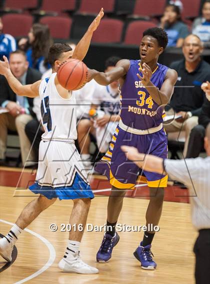 Thumbnail 2 in Sunnyside vs. Sunrise Mountain (AIA Division 2 Quarterfinal) photogallery.