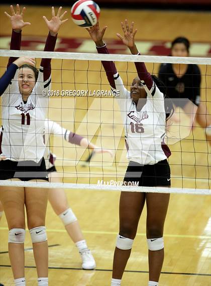 Thumbnail 2 in Nimitz vs Lewisville photogallery.