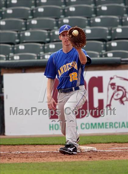 Thumbnail 2 in Anderson vs. Belton (Rock Hardball Classic) photogallery.