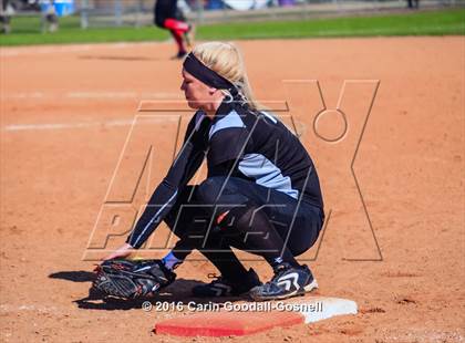Thumbnail 2 in Currituck County vs Havelock photogallery.