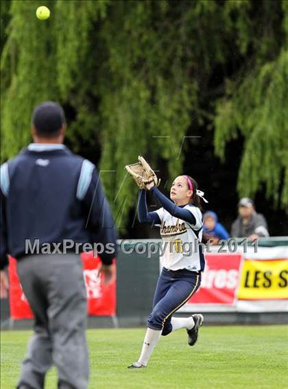 Thumbnail 1 in Alhambra vs. Terra Linda (CIF NCS D3 Final) photogallery.