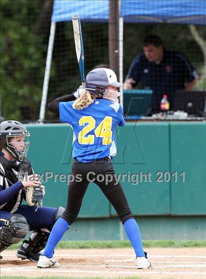 Thumbnail 3 in Alhambra vs. Terra Linda (CIF NCS D3 Final) photogallery.