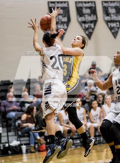 Thumbnail 1 in Woodson @ Graford photogallery.