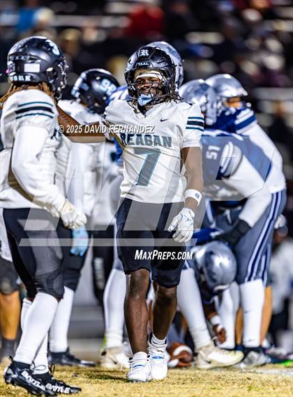 Thumbnail 1 in Reagan @ Grimsley (NCHSAA 7A ROUND 4) photogallery.
