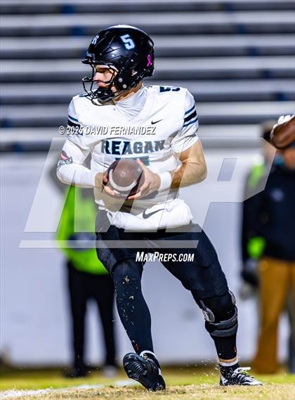 Thumbnail 3 in Reagan @ Grimsley (NCHSAA 7A ROUND 4) photogallery.