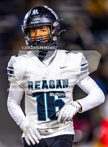 Thumbnail 1 in Reagan @ Grimsley (NCHSAA 7A ROUND 4) photogallery.