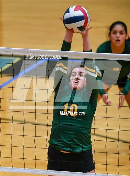Thumbnail 1 in Rowe [Nikki] vs Lee [Robert E.] (NEISD Volleyball Tournament) photogallery.