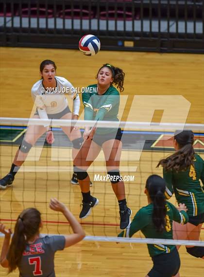 Thumbnail 1 in Rowe [Nikki] vs Lee [Robert E.] (NEISD Volleyball Tournament) photogallery.