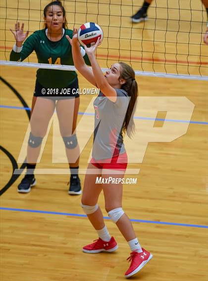 Thumbnail 1 in Rowe [Nikki] vs Lee [Robert E.] (NEISD Volleyball Tournament) photogallery.