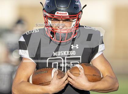 Thumbnail 2 in Hudson vs Muskego  photogallery.