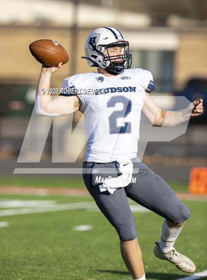 Thumbnail 3 in Hudson vs Muskego  photogallery.