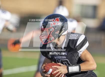 Thumbnail 3 in Hudson vs Muskego  photogallery.