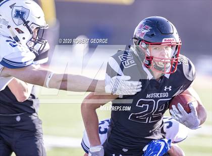 Thumbnail 1 in Hudson vs Muskego  photogallery.