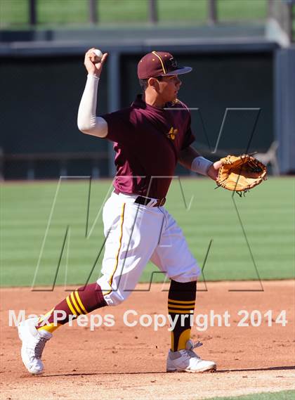 Thumbnail 3 in Nogales vs. Greenway (AIA D2 Final) photogallery.