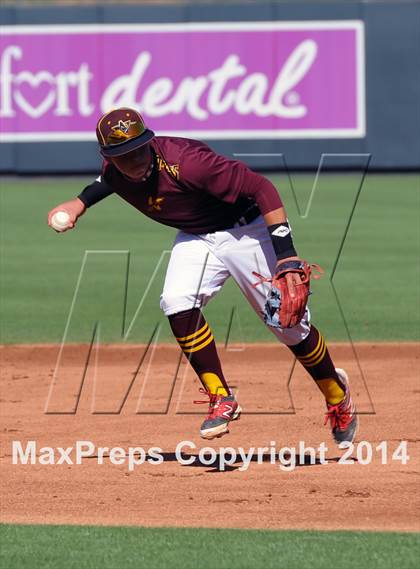 Thumbnail 1 in Nogales vs. Greenway (AIA D2 Final) photogallery.