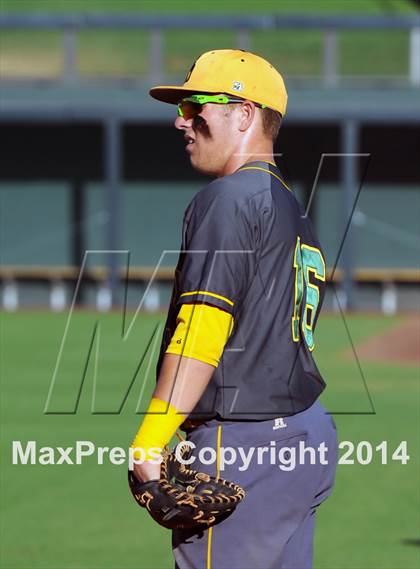 Thumbnail 2 in Nogales vs. Greenway (AIA D2 Final) photogallery.