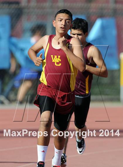 Thumbnail 1 in Los Altos @ West Covina Boys Varsity Track & Field photogallery.