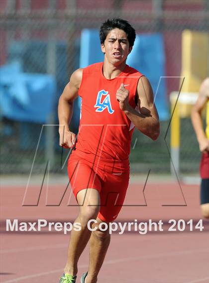 Thumbnail 2 in Los Altos @ West Covina Boys Varsity Track & Field photogallery.