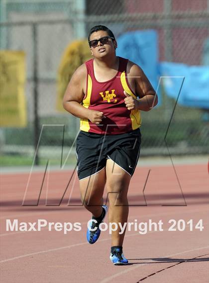 Thumbnail 2 in Los Altos @ West Covina Boys Varsity Track & Field photogallery.