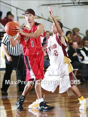 Thumbnail 1 in Encina vs. Salesian (Gridley Invitational) photogallery.