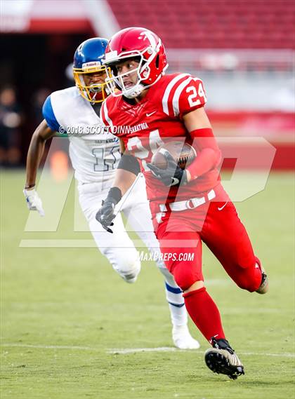 Thumbnail 1 in Santa Clara vs Saratoga (Levi's Stadium Series) photogallery.