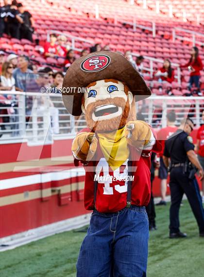 Thumbnail 3 in Santa Clara vs Saratoga (Levi's Stadium Series) photogallery.