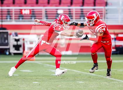 Thumbnail 1 in Santa Clara vs Saratoga (Levi's Stadium Series) photogallery.