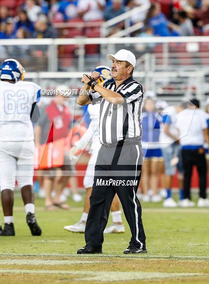 Thumbnail 1 in Santa Clara vs Saratoga (Levi's Stadium Series) photogallery.