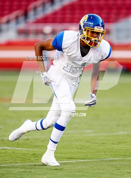 Thumbnail 1 in Santa Clara vs Saratoga (Levi's Stadium Series) photogallery.