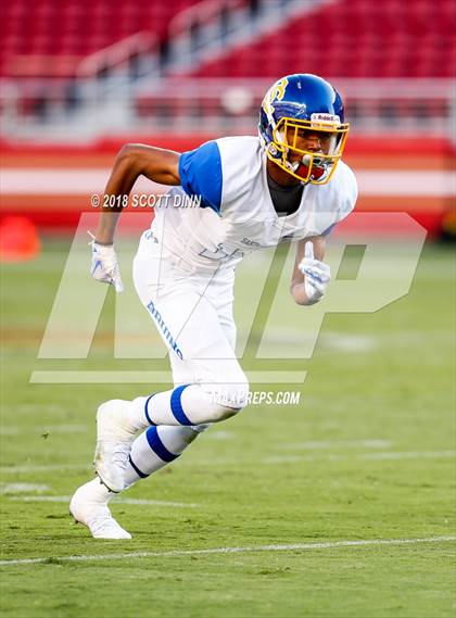 Thumbnail 3 in Santa Clara vs Saratoga (Levi's Stadium Series) photogallery.