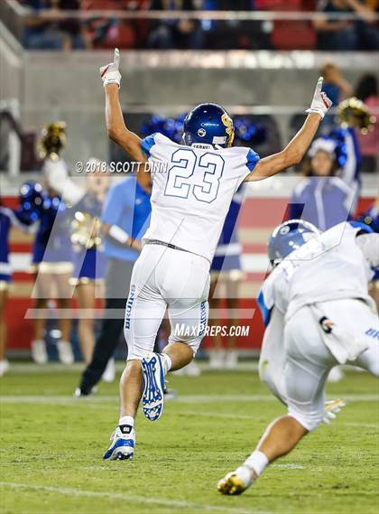Thumbnail 2 in Santa Clara vs Saratoga (Levi's Stadium Series) photogallery.