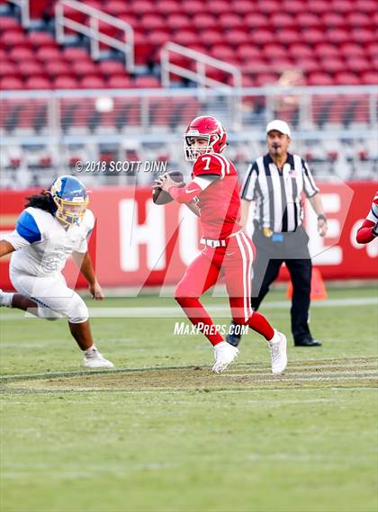 Thumbnail 2 in Santa Clara vs Saratoga (Levi's Stadium Series) photogallery.