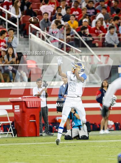 Thumbnail 2 in Santa Clara vs Saratoga (Levi's Stadium Series) photogallery.