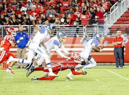 Thumbnail 3 in Santa Clara vs Saratoga (Levi's Stadium Series) photogallery.