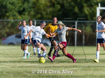 Thumbnail 1 in Dobyns-Bennett @ Sullivan South photogallery.