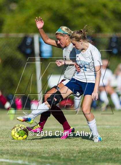 Thumbnail 2 in Dobyns-Bennett @ Sullivan South photogallery.